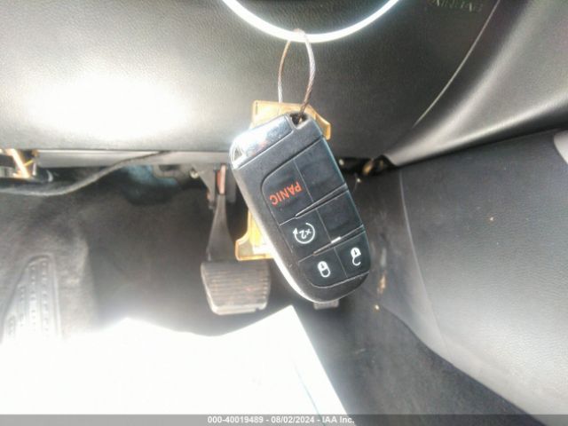 3C4NJCBB2JT463880 Jeep Compass Latitude Fwd