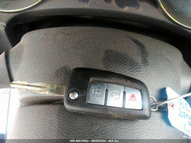 JN1BJ1CP3JW501194 Nissan Rogue Sport S