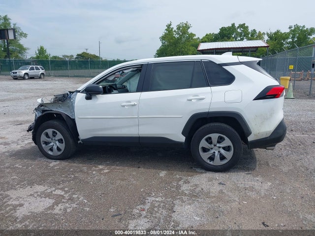 Toyota RAV4 LE 2022 2T3F1RFV0NW286871 Image 14