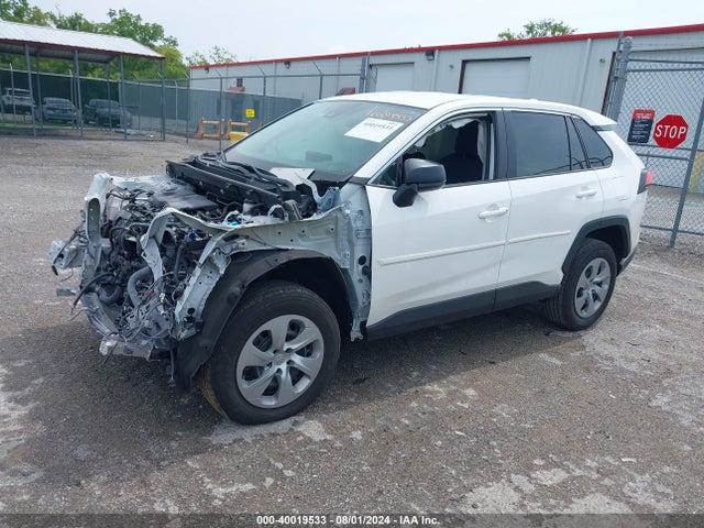 Toyota RAV4 LE 2022 2T3F1RFV0NW286871 Image 2