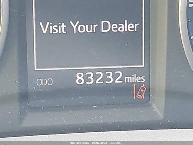 Toyota Rav4 Xle 2018 2T3WFREV2JW422785 Image 16