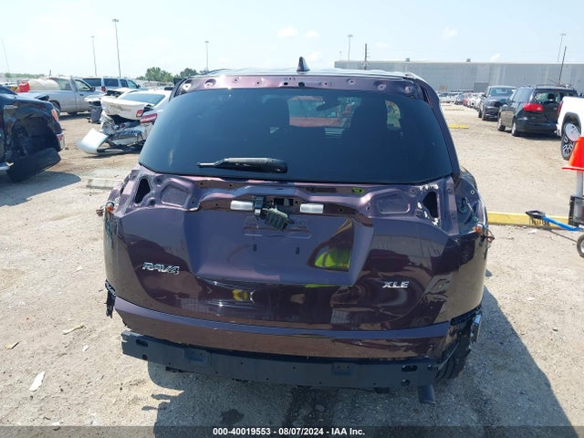 Toyota Rav4 Xle 2018 2T3WFREV2JW422785 Image 17