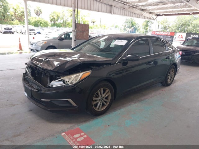 Hyundai Sonata 2017 5NPE24AF9HH468933 Image 2