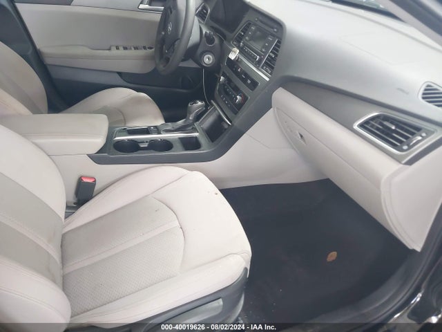 Hyundai Sonata 2017 5NPE24AF9HH468933 Image 5