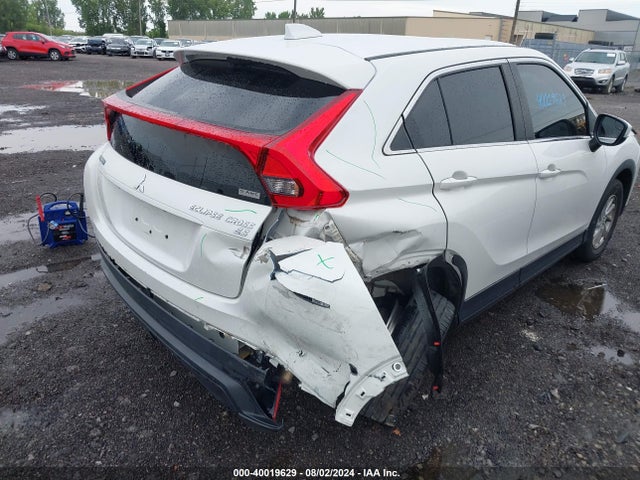 2019 MITSUBISHI ECLIPSE CROSS JA4AT3AAXKZ014503 Photo 5