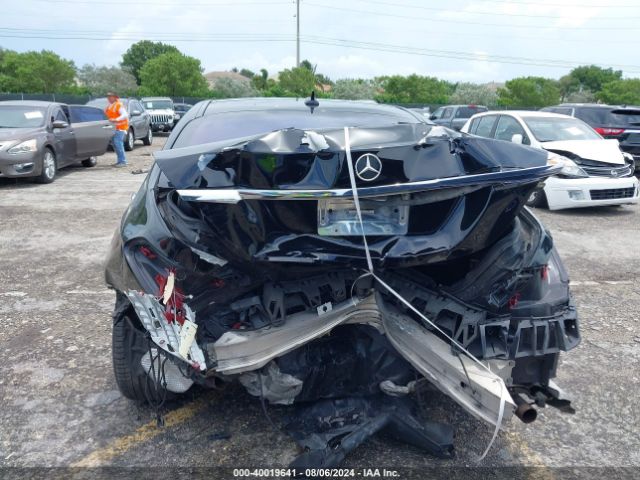 WDDUG8FB7FA140818 Mercedes-Benz S 550 4matic
