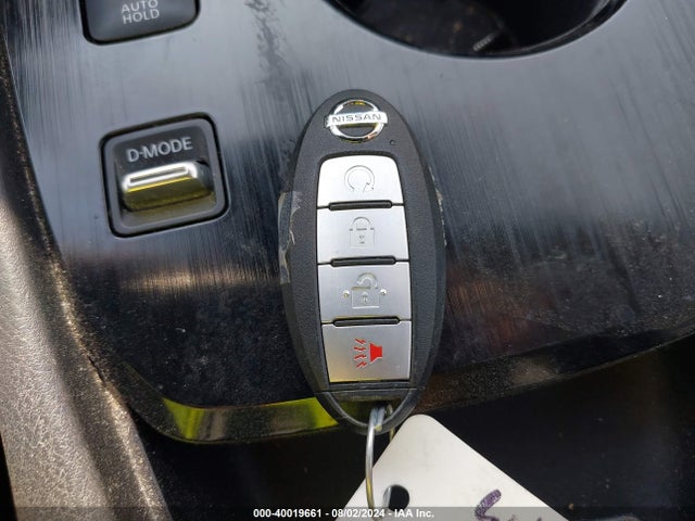 5N1AT3BA4MC803283 Nissan Rogue Sv Fwd