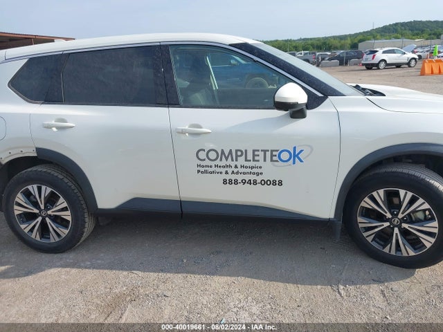 5N1AT3BA4MC803283 Nissan Rogue Sv Fwd