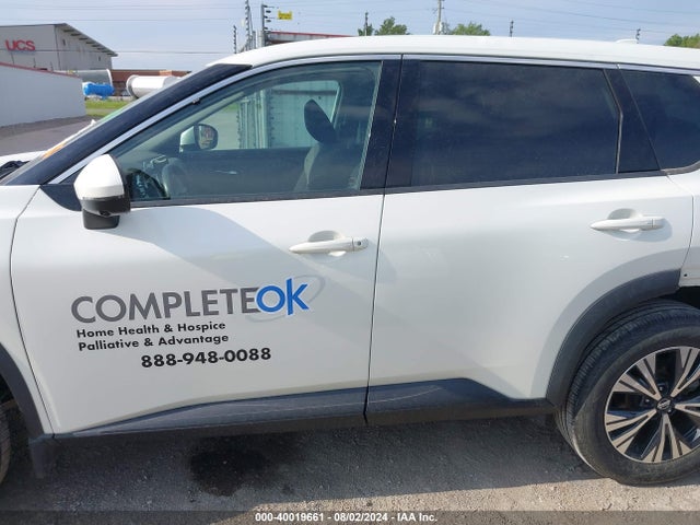 5N1AT3BA4MC803283 Nissan Rogue Sv Fwd