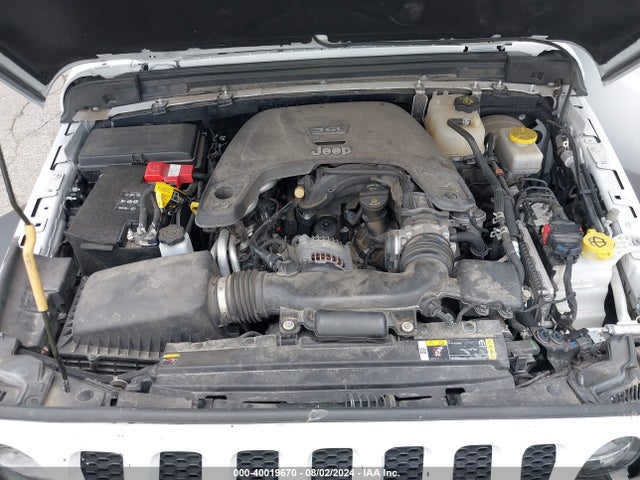 1C4HJXDG8MW843690 Jeep Wrangler Unlimited Sport S 4x4