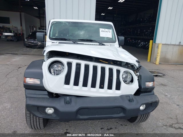1C4HJXDG8MW843690 Jeep Wrangler Unlimited Sport S 4x4