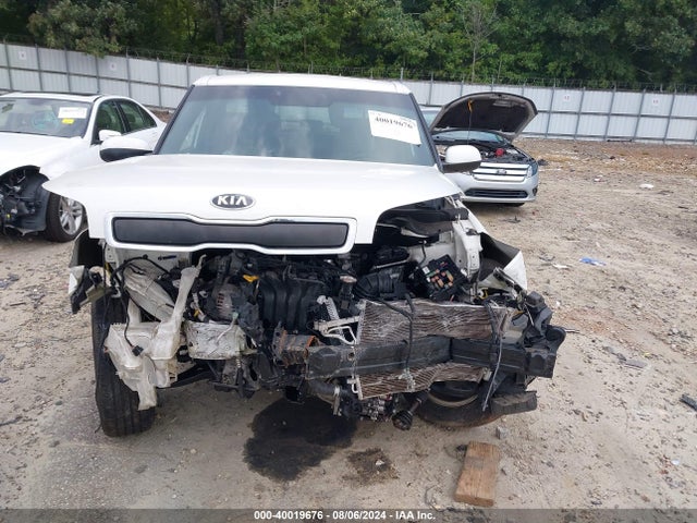 KIA Soul 2015 KNDJN2A2XF7181240 Image 11