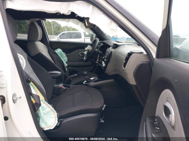 KIA Soul 2015 KNDJN2A2XF7181240 Image 5