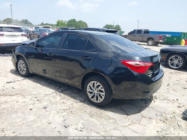Toyota COROLLA LE 2019 2T1BURHE3KC210151 Image 3