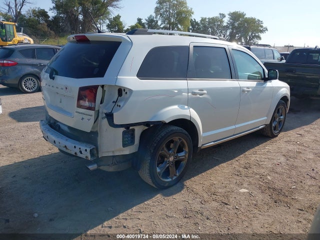 3C4PDCGG7FT543235 Dodge Journey Crossroad