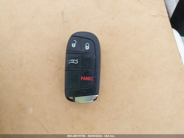 1C3CCCAB3FN758274 Chrysler 200 Limited