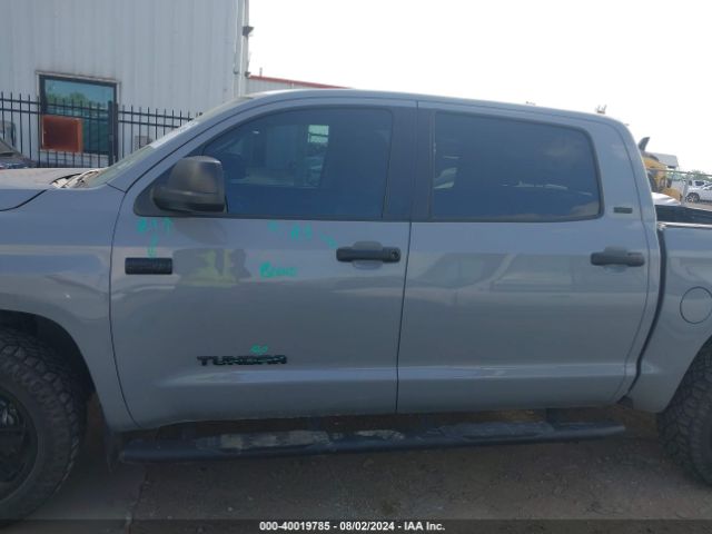 5TFEY5F17MX288852 Toyota Tundra Sr5