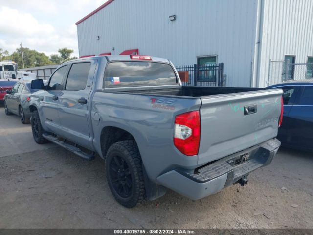 5TFEY5F17MX288852 Toyota Tundra Sr5