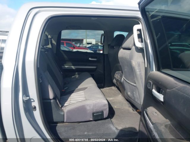5TFEY5F17MX288852 Toyota Tundra Sr5