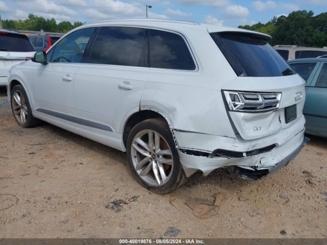 WA1VAAF77JD035572 Audi Q7 3.0t Premium
