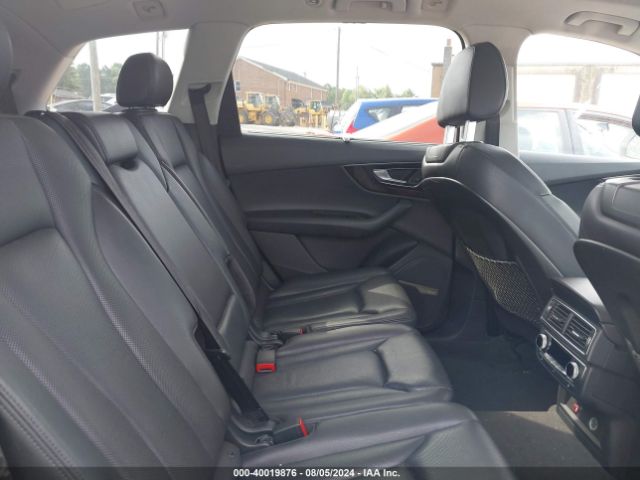 WA1VAAF77JD035572 Audi Q7 3.0t Premium
