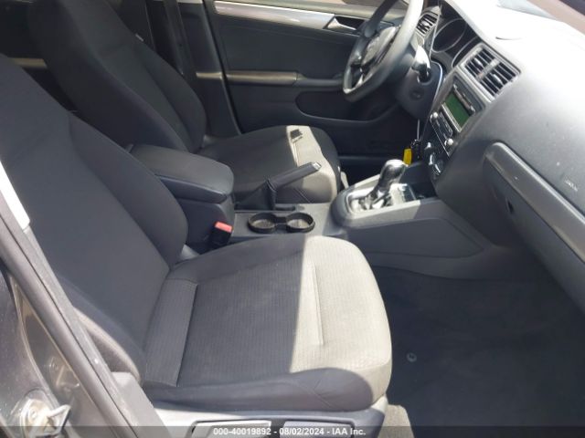 3VWD17AJ3FM211209 Volkswagen Jetta 1.8t Se
