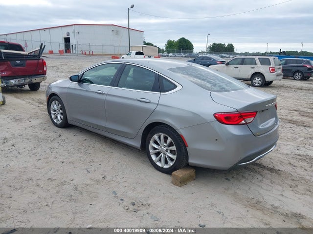 Chrysler 200 C 2015 1C3CCCCB9FN577483 Image 3