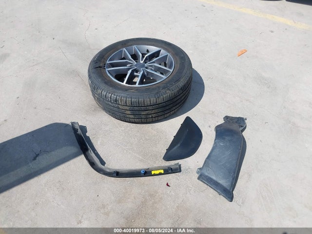 1C4RJEBG9LC403568 Jeep Grand Cherokee Limited 4x2