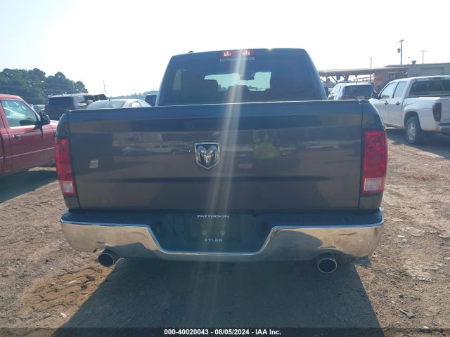 1C6RR6KT8KS618057 RAM 1500 Classic Tradesman  4x2 5'7 Box