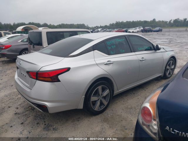 1N4BL4BVXLC271446 Nissan Altima S Fwd