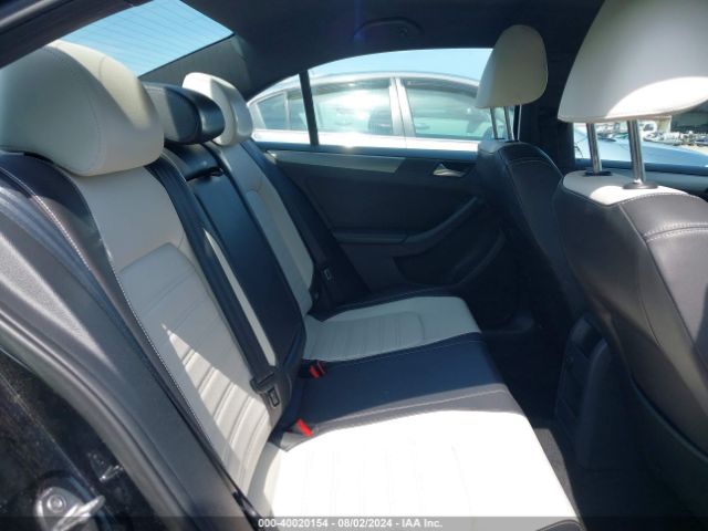 3VWB17AJ0GM265897 Volkswagen Jetta 1.8t Sport