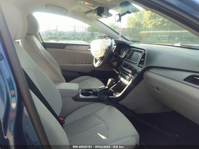 Hyundai SONATA SE 2019 5NPE24AF7KH808975 Image 5