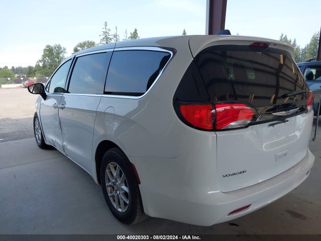 2C4RC1CG3PR519007 Chrysler Voyager Lx