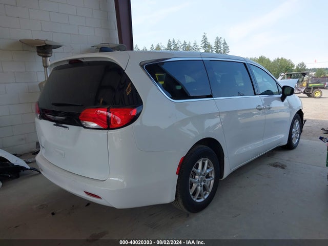 2C4RC1CG3PR519007 Chrysler Voyager Lx