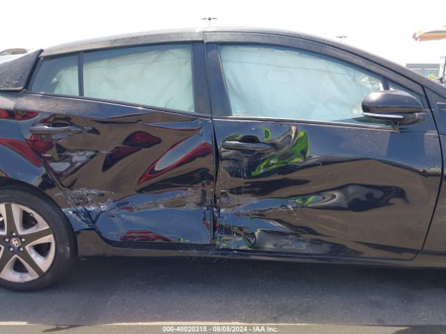 JTDKARFU7G3007699 Toyota Prius Four Touring