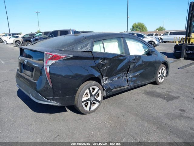 JTDKARFU7G3007699 Toyota Prius Four Touring