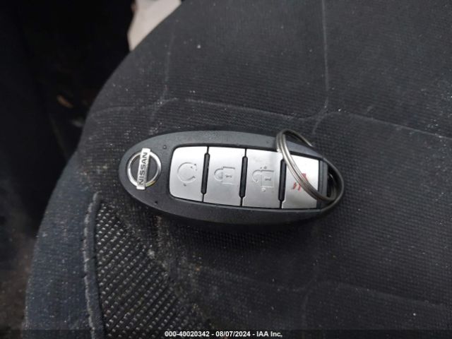 3N1CP5CU5JL538141 Nissan KICKS SV
