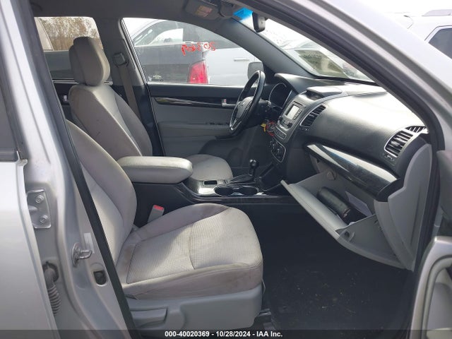 KIA SORENTO LX 2014 5XYKT4A61EG491481 Image 5