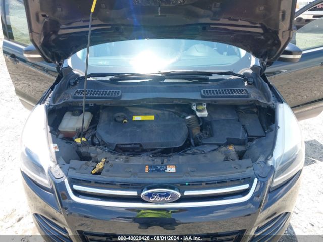 1FMCU0JXXGUB13756 Ford Escape Titanium