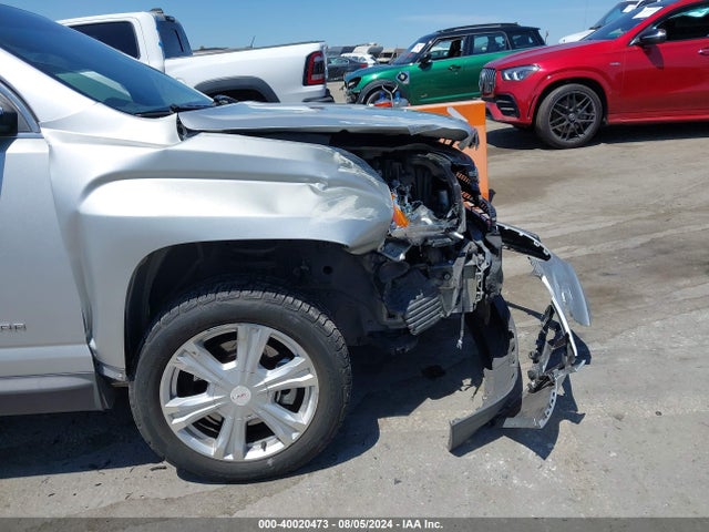 2GKFLPE37G6228516 GMC Terrain Slt