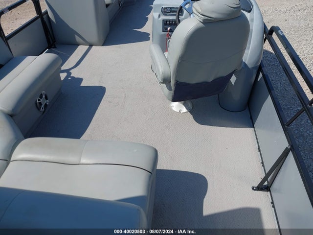 2014 BENTLEY 24' ENB11360L314 Photo 7