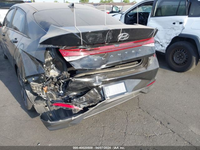 5NPLS4AG8PH093051 Hyundai ELANTRA SEL