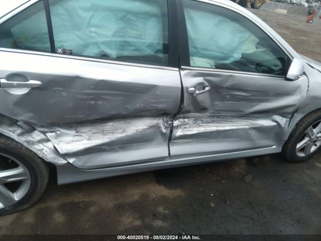 4T1BF1FKXEU397105 Toyota CAMRY SE
