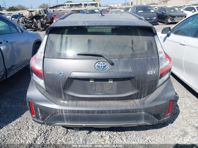 Toyota Prius C Two 2018 JTDKDTB38J1603683 Image 16
