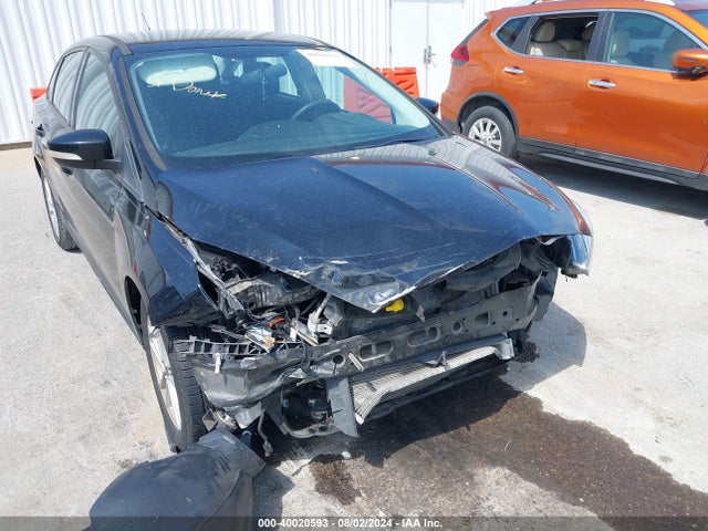 Ford FOCUS SE 2016 1FADP3F25GL227173 Image 6