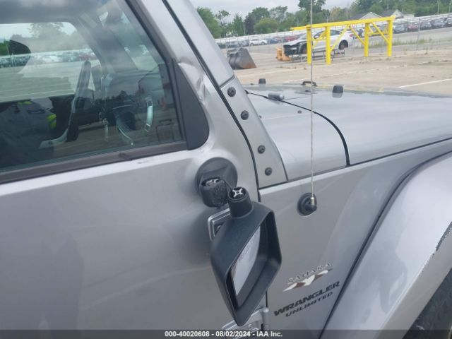 1C4BJWEG1GL113754 Jeep Wrangler Unlimited Sahara