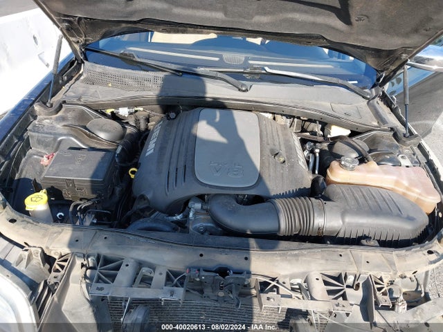 Chrysler 300 2014 2C3CCAET2EH169862 Image 10