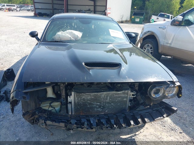 40020615 :رقم المزاد ، 2C3CDZBT8KH556878 vin ، 2019 Dodge Challenger R/t مزاد بيع