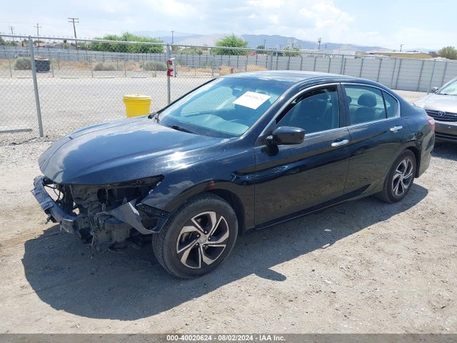 Honda ACCORD LX 2017 1HGCR2F38HA272030 Image 2
