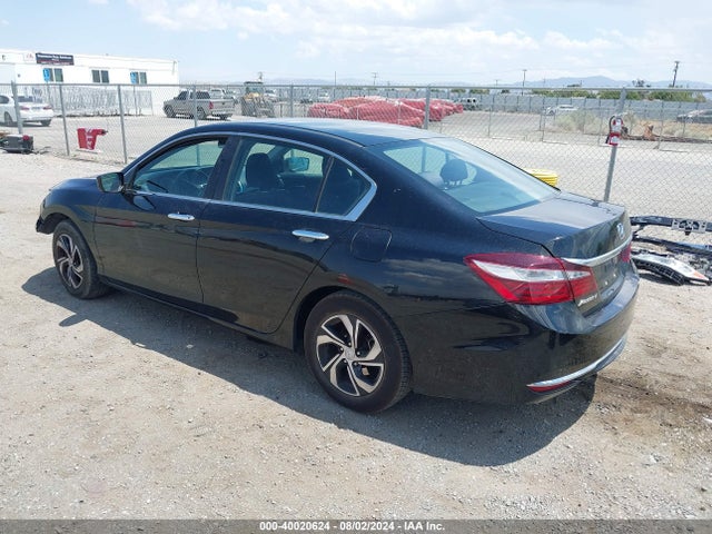 Honda ACCORD LX 2017 1HGCR2F38HA272030 Image 3